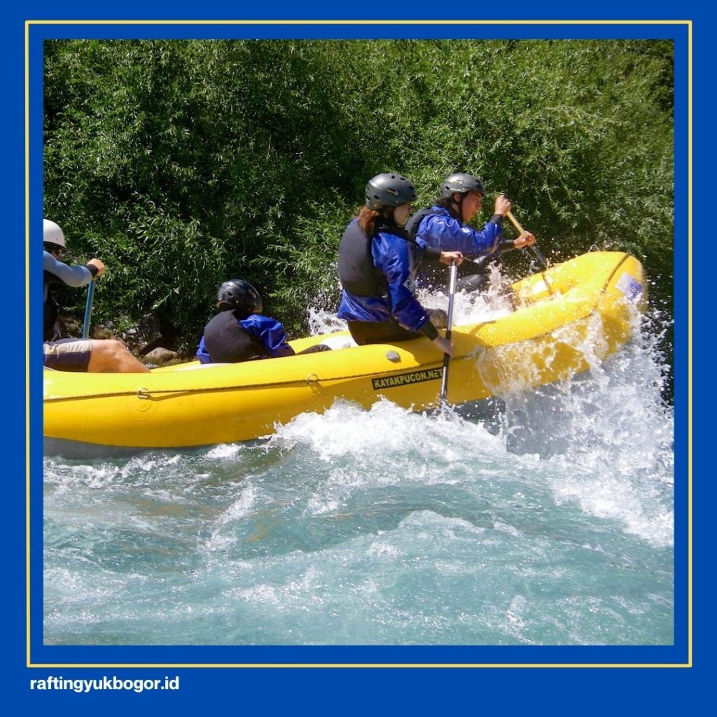 white water rafting bogor