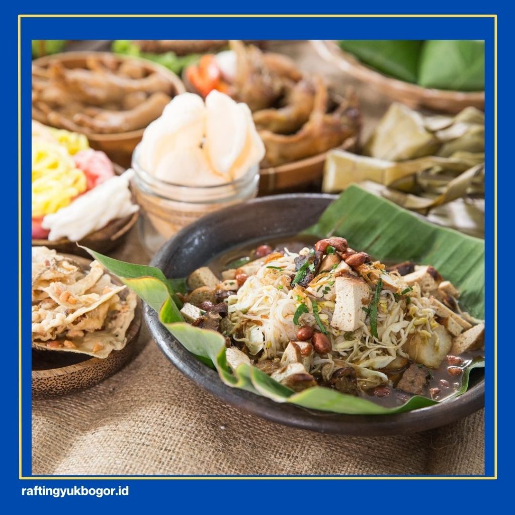 Rafting di Curug Cisarua Bogor